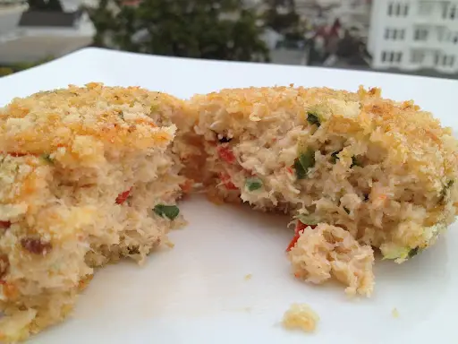 How to Bake Whole Food Crab Cakes?