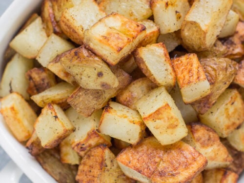 Often asked: How to cook frozen diced potatoes in the oven?