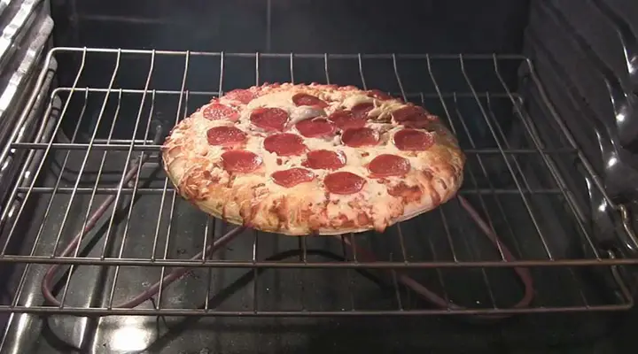 What happens if you bake a pizza with the cardboard?