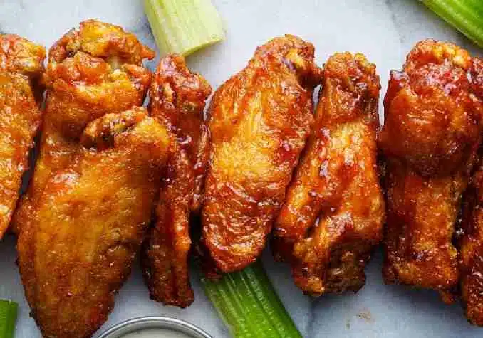 are grilled chicken wings high in cholesterol