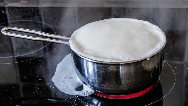 can you boil milk in iron utensils