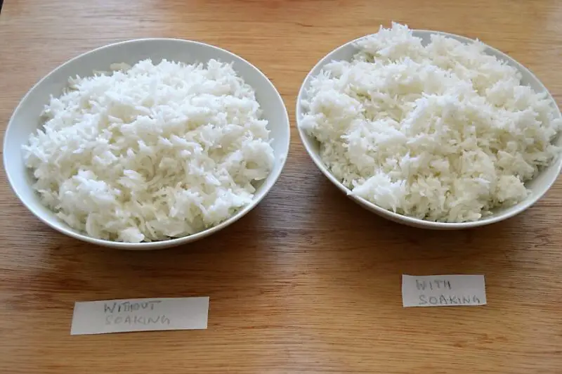 can you cook rice by soaking it in hot water