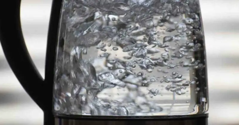 how long can boiled water be stored at room temperature