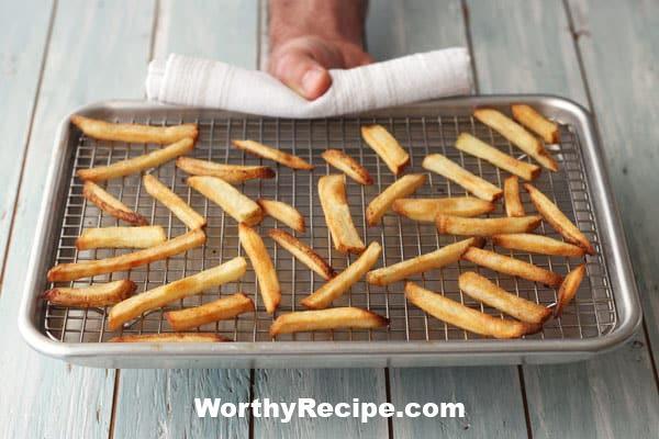how to cook frozen fries in a toaster oven