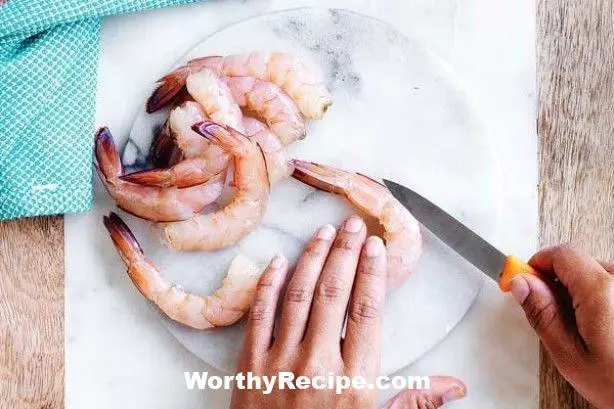 how to cook raw peeled prawns